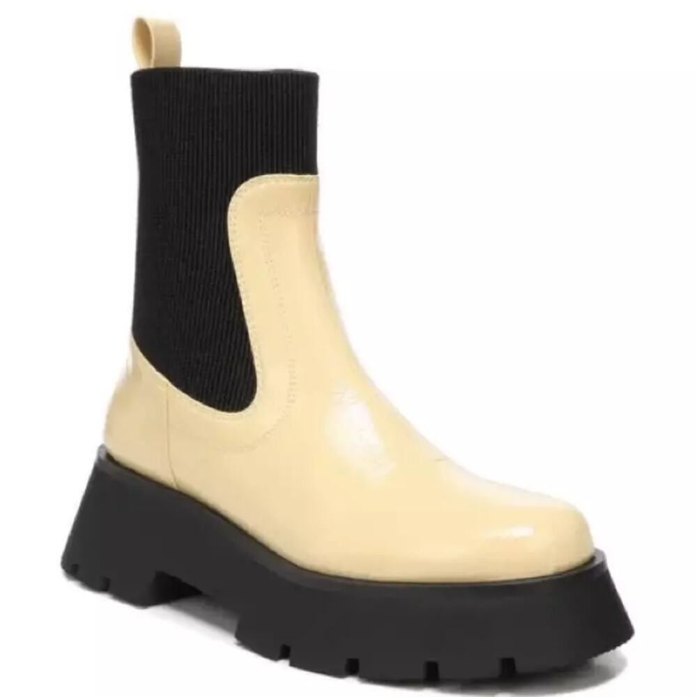 Circus by Sam Edelman Leslie Chelsea Boots Eggshell Size 9.5